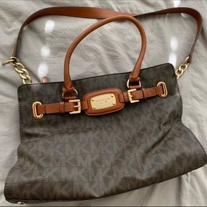 Classic Large Michael Kors Handbag w Divider MK